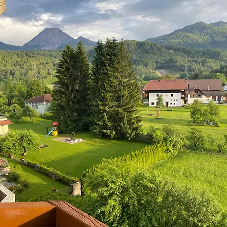 Nette In Seenähe Oberaichwald (Carinthia)