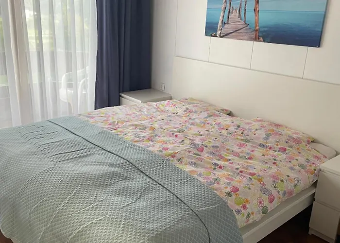 Nette In Seenaehe Apartament